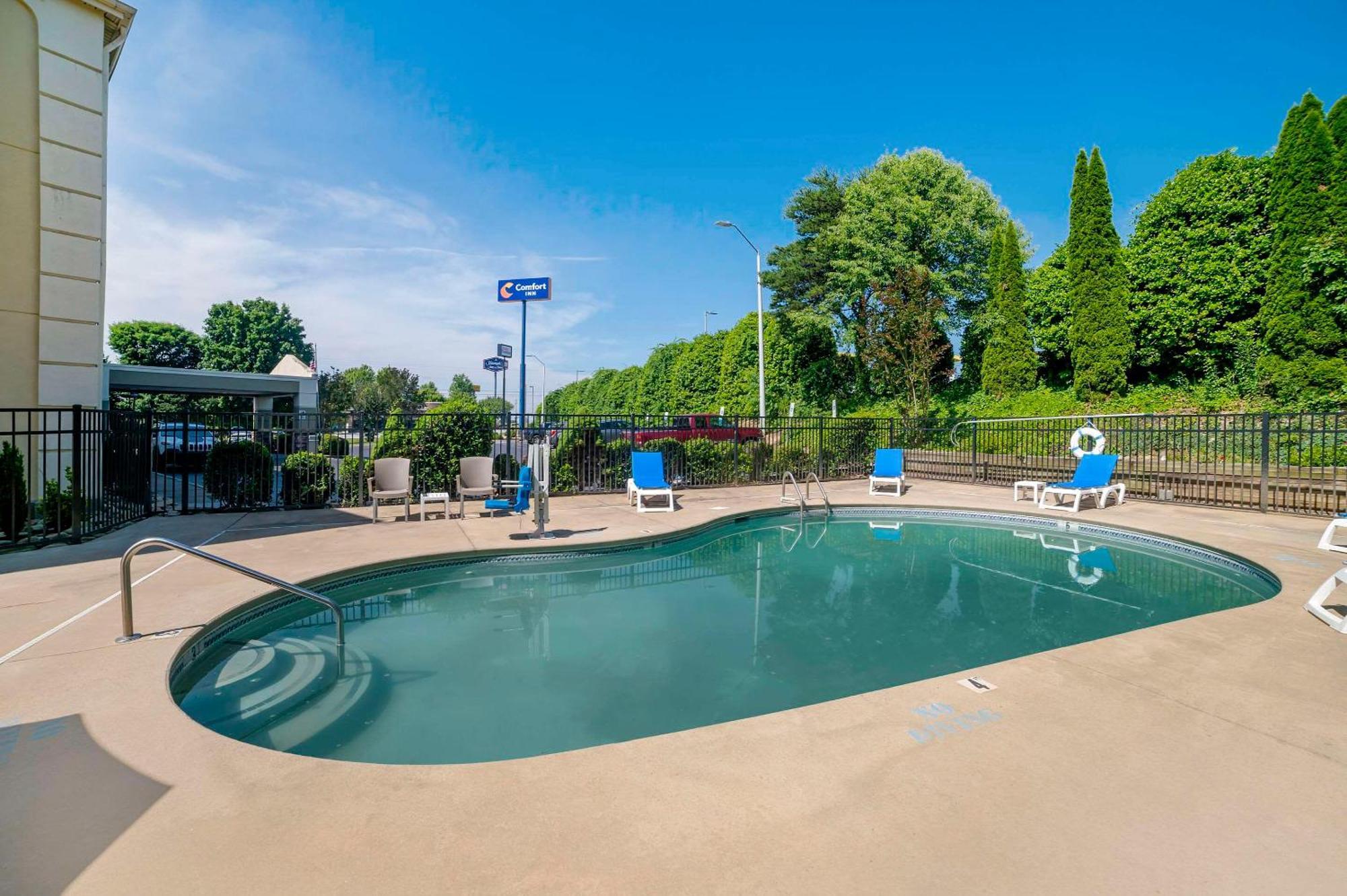 Comfort Inn Asheville Airport Fletcher Exterior foto